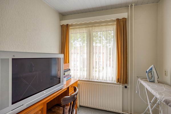 Medium property photo - Sint Barbaraweg 72, 6024 AV Budel-Dorplein